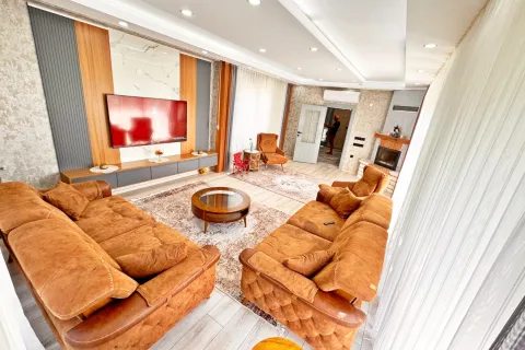 Продажа квартиры  в Турции 6+1, 320м2, №224090 – фото 22