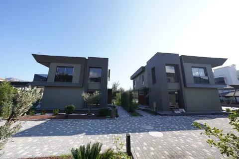 Продажа квартиры  в Турции 4+1, 220м2, №224095 – фото 22