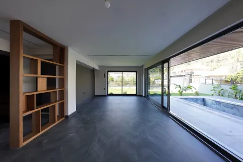 Продажа квартиры  в Турции 4+1, 220м2, №224095 – фото 3