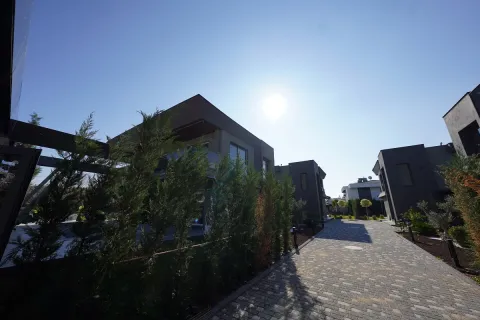 Продажа квартиры  в Турции 4+1, 220м2, №224095 – фото 24