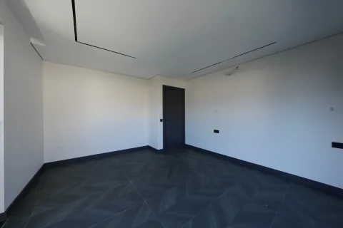 Продажа квартиры  в Турции 4+1, 220м2, №224096 – фото 8