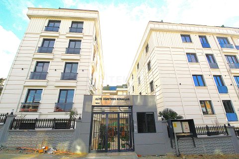 Продажа квартиры в Бююкчекмедже, Стамбуле, Турция 3+1, 140м2, №213609 – фото 2
