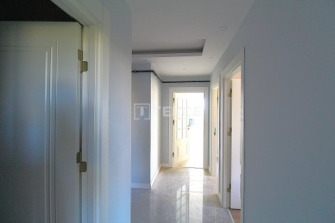 Продажа квартиры в Бююкчекмедже, Стамбуле, Турция 3+1, 140м2, №213609 – фото 21