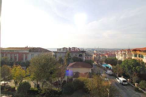 Продажа квартиры в Бююкчекмедже, Стамбуле, Турция 3+1, 140м2, №213609 – фото 22