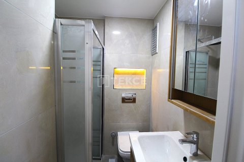 Продажа квартиры в Бююкчекмедже, Стамбуле, Турция 3+1, 140м2, №213609 – фото 15