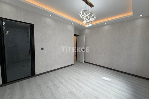 3+1 Wohnung in Pursaklar, Ankara, Türkei Nr. 232300 - 9