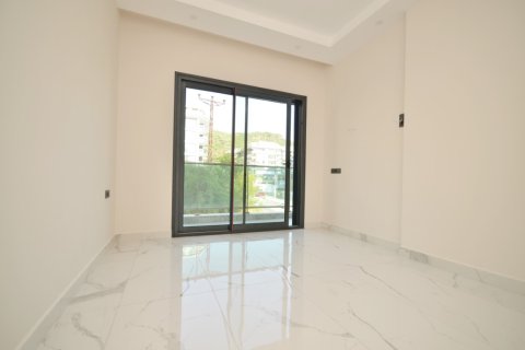 Аренда квартиры  в Аланье, Анталье, Турция 2+1, 115м2, №216799 – фото 26