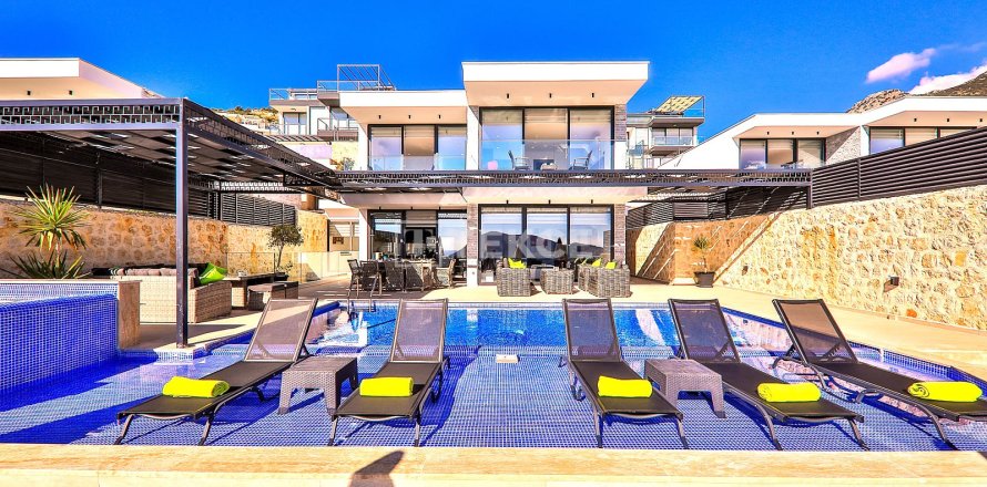 5+1 Villa  i Kas, Antalya, Turkiet Nr. 222311