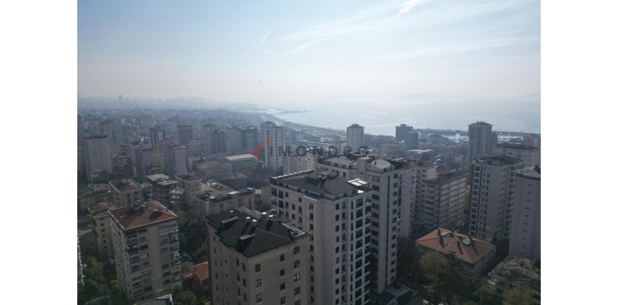 آپارتمان در Kadikoy، Istanbul ، ترکیه 6 خوابه ، 240 متر مربع. شماره 212806