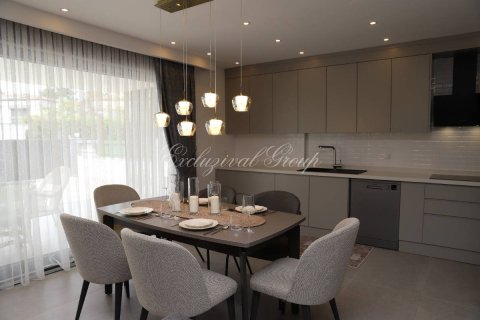 4+1 Villa  i Kemer, Antalya, Tyrkiet Nr. 226052 - 5
