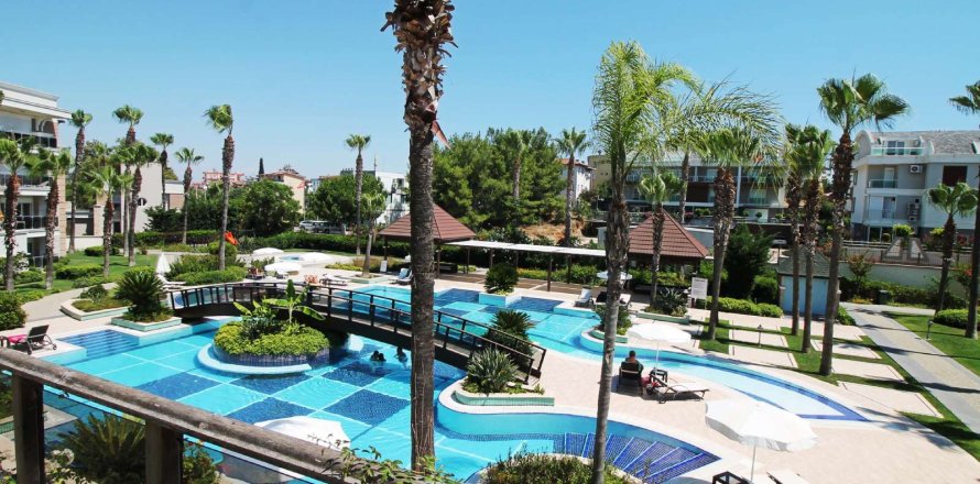 2+1 Apartment in Side, Antalya, Turkey No. 232767