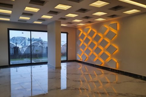 Продажа квартиры  в Анталье, Турция 1+1, 45м2, №222518 – фото 3