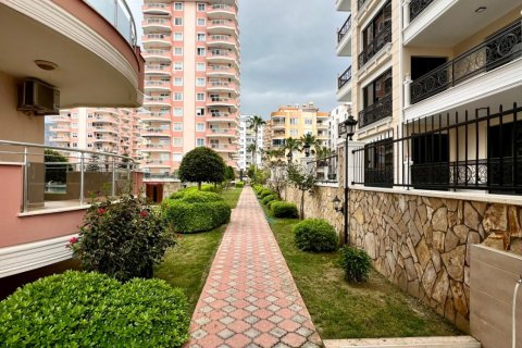 2+1 Lejlighed i Mahmutlar, Antalya, Tyrkiet Nr. 237881 - 9