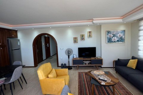 2+1 Lejlighed i Mahmutlar, Antalya, Tyrkiet Nr. 237881 - 2