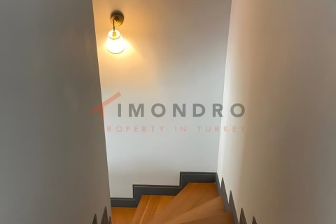 2+1 Lägenhet  i Beyoglu, Istanbul, istanbul, Turkiet Nr. 237886 - 8