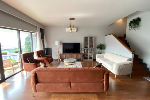 2+1 Lägenhet  i Beyoglu, Istanbul, istanbul, Turkiet Nr. 237886 - 6