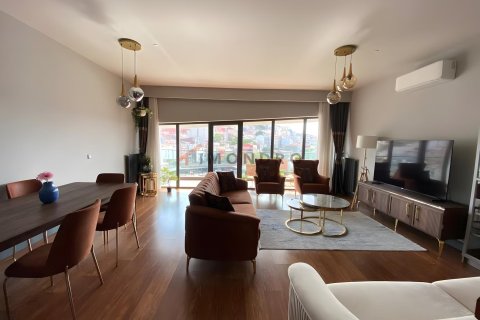 2+1 Lägenhet  i Beyoglu, Istanbul, istanbul, Turkiet Nr. 237886 - 2