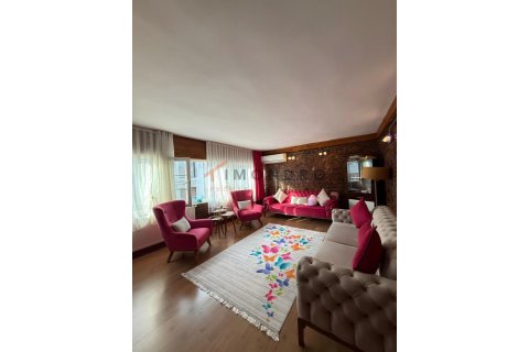 Продажа квартиры в Шишли, Стамбуле, Турция 3+1, 131м2, №212762 – фото 2