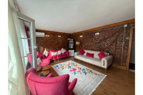 Продажа квартиры в Шишли, Стамбуле, Турция 3+1, 131м2, №212762 – фото 1