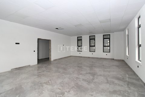 Продажа коммерческой недвижимости  в Акьюрте, Анкаре, Турция, 1700м2, №212454 – фото 18