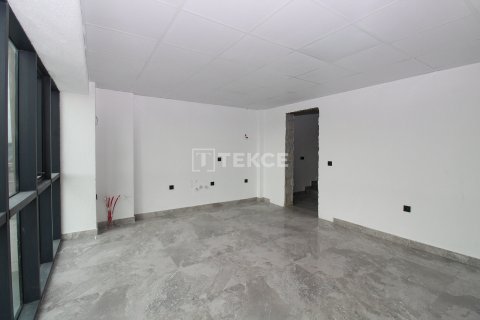Продажа коммерческой недвижимости  в Акьюрте, Анкаре, Турция, 1700м2, №212454 – фото 16