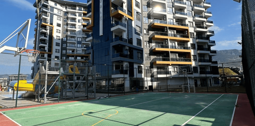 Квартира  1+1 в Махмутларе, Анталья, Турция №213145