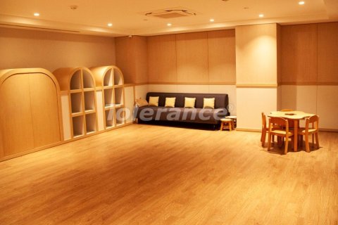 Daire  2+1  Zeytinburnu, İstanbul, Türkiye №212221 - 15