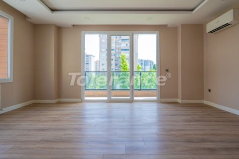 Продажа квартиры в Стамбуле, Турция 1+1, 63м2, №212222 – фото 5