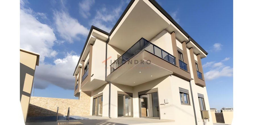 4+1 Villa  in Kepez, Antalya, Türkei Nr. 215263