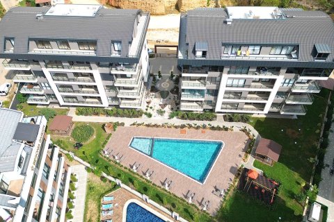 Аренда квартиры  в Аланье, Анталье, Турция 5+1, 240м2, №216566 – фото 30