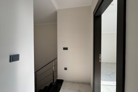 Аренда квартиры  в Аланье, Анталье, Турция 2+1, 90м2, №216565 – фото 10