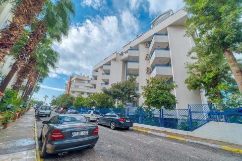 1+1 Apartment in Alanya, Antalya, Turkey No. 230273