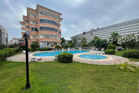 2+1 Wohnung  in Oba, Antalya, Türkei Nr. 229379