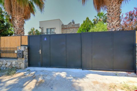 3+1 Villa  in Fethiye, Mugla, Türkei Nr. 232524 - 25