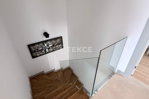 4+1 Villa i Menemen, Izmir, Turkiet Nr. 223096 - 23
