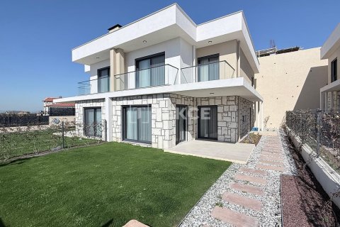 4+1 Villa  in Menemen, Izmir, Türkei Nr. 223096