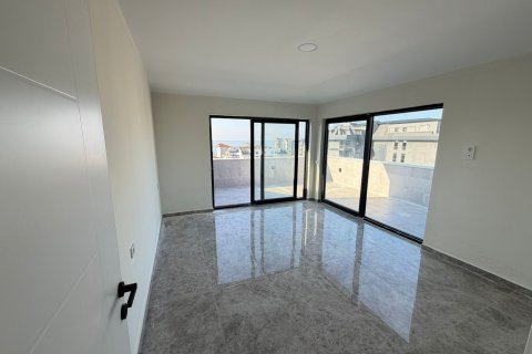 2+1 Leilighet  i Mahmutlar, Antalya, Tyrkia Nr. 221557 - 5