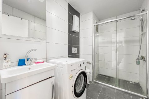 1+1 Wohnung in Mahmutlar, Antalya, Türkei Nr. 237553 - 21