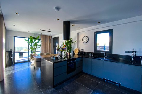 ویلا در  Fethiye ، ترکیه 4 خوابه ، 310 متر مربع.  شماره 212443 - 9